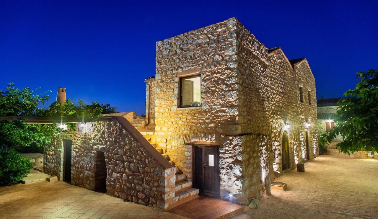 Pírgos Dhiroú Guesthouse Toxotis المظهر الخارجي الصورة