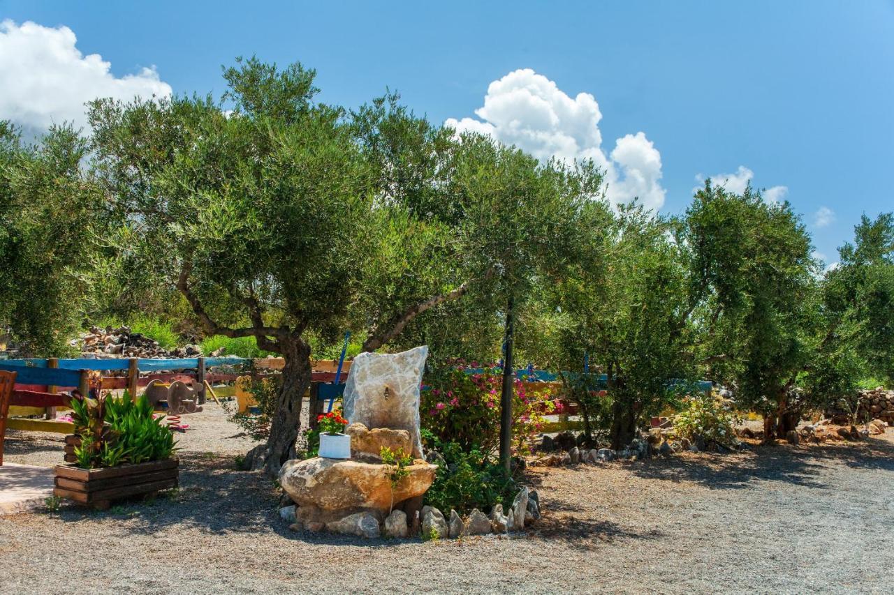 Pírgos Dhiroú Guesthouse Toxotis المظهر الخارجي الصورة