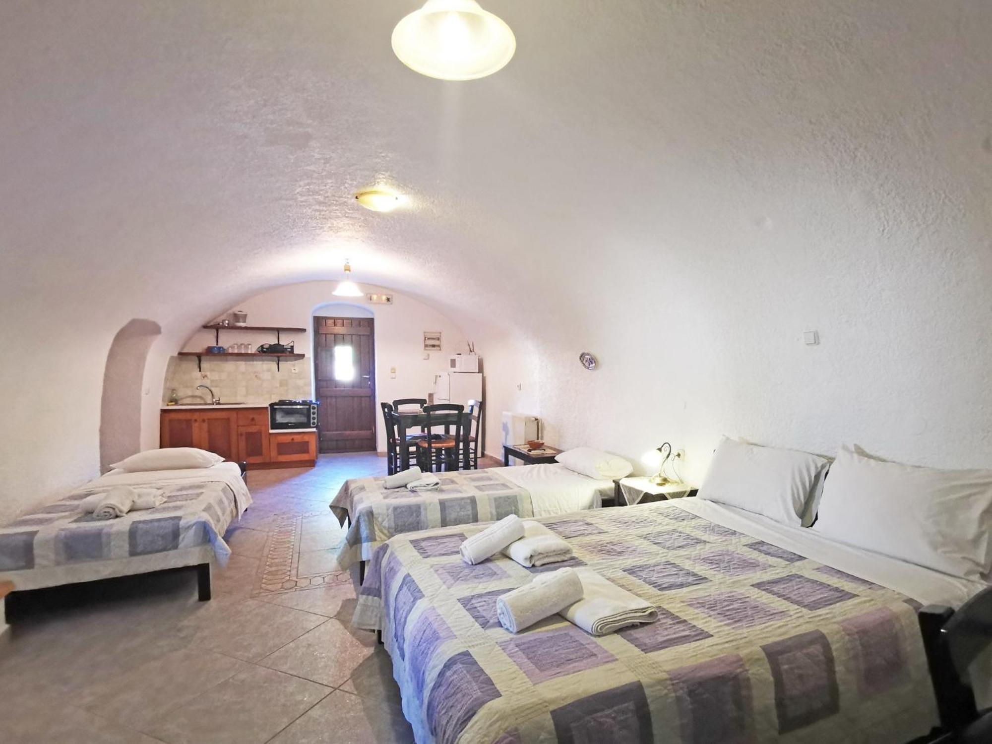 Pírgos Dhiroú Guesthouse Toxotis المظهر الخارجي الصورة