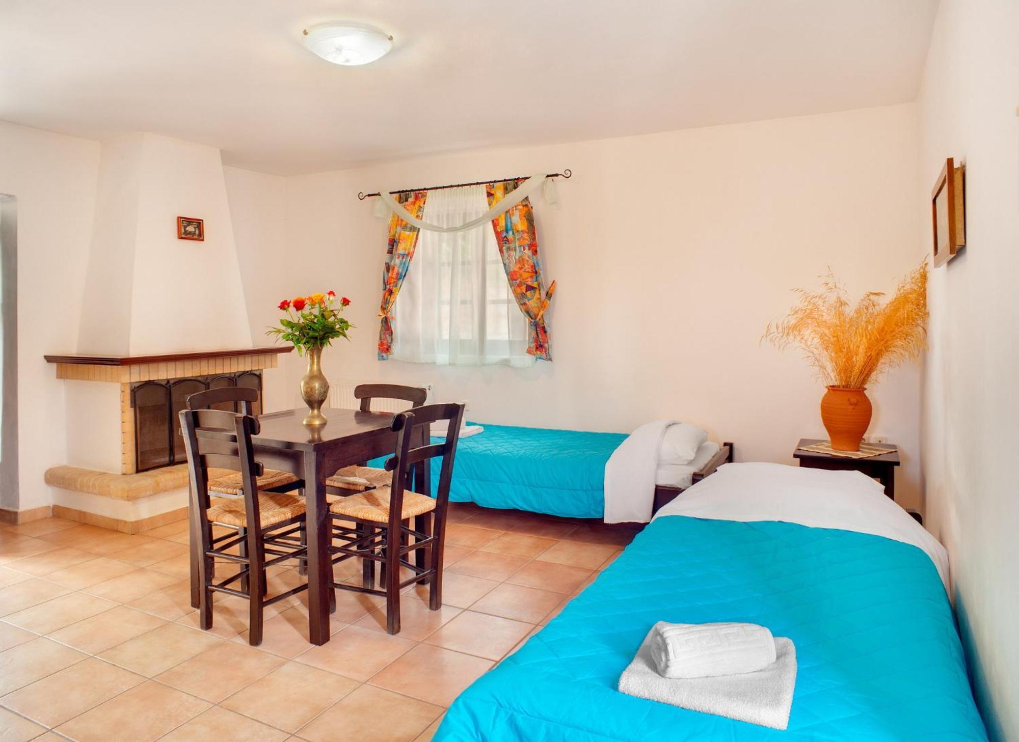 Pírgos Dhiroú Guesthouse Toxotis المظهر الخارجي الصورة