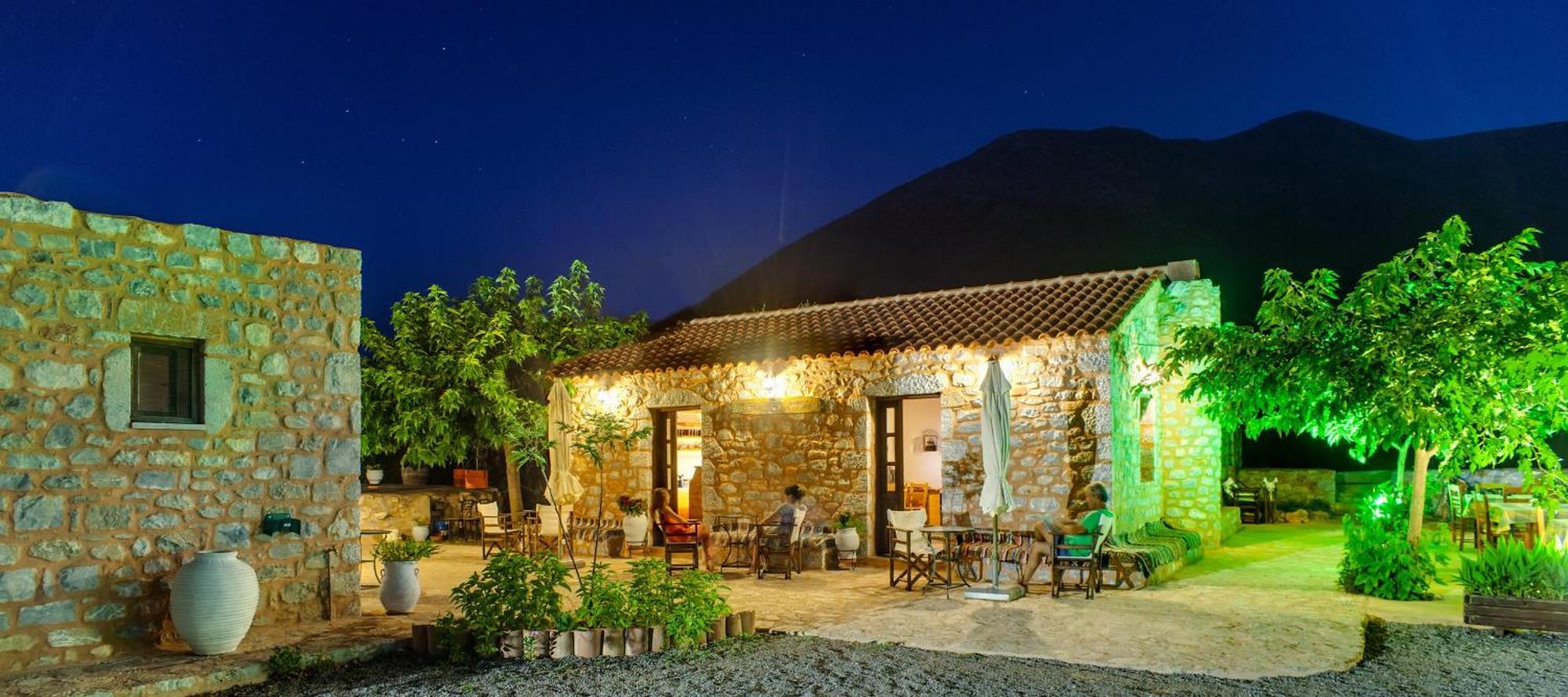 Pírgos Dhiroú Guesthouse Toxotis المظهر الخارجي الصورة