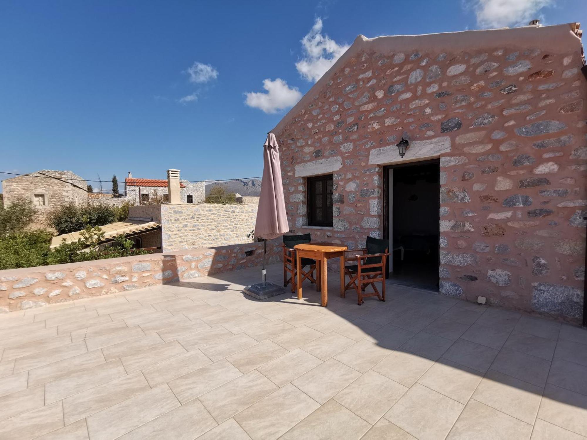 Pírgos Dhiroú Guesthouse Toxotis المظهر الخارجي الصورة